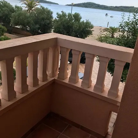 Xvii Apartment
